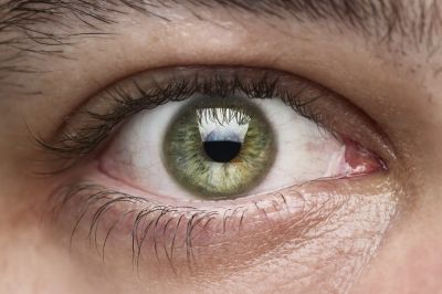 Bezpieczne leczenie AK - rzadkiej choroby oczu